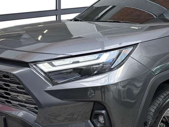 TOYOTA-RAV4-2024