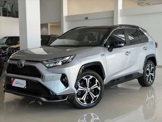 TOYOTA-RAV4-2024