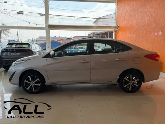 TOYOTA-YARIS-1.5 16V FLEX SEDAN XLS CONNECT MULTIDRIVE TOYOTA-YARIS-2021