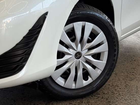 TOYOTA-YARIS-1.3 16V FLEX XL LIVE MULTIDRIVE TOYOTA-YARIS-2020