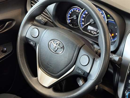 TOYOTA-YARIS-1.3 16V FLEX XL LIVE MULTIDRIVE TOYOTA-YARIS-2020