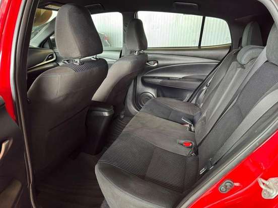 TOYOTA-YARIS-2018