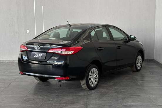 TOYOTA-YARIS-2024
