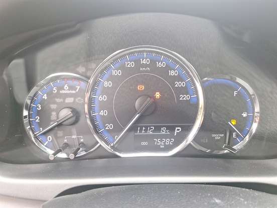 TOYOTA-YARIS-2018