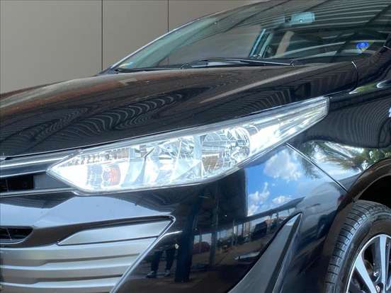 TOYOTA-YARIS-2020