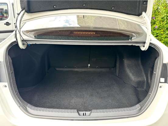 TOYOTA-YARIS-2021