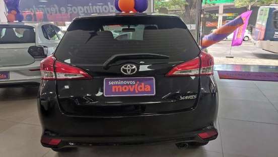 TOYOTA-YARIS-2024