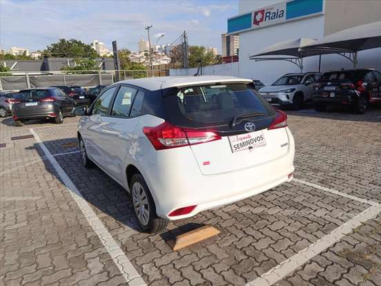 TOYOTA-YARIS-1.5 16V FLEX XL MULTIDRIVE TOYOTA-YARIS-2024