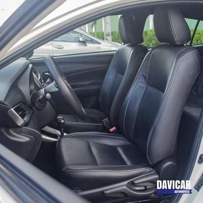 TOYOTA-YARIS-1.5 16V FLEX XL PLUS CONNECT MULTIDRIVE TOYOTA-YARIS-2020