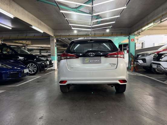 TOYOTA-YARIS-1.5 16V FLEX XLS CONNECT MULTIDRIVE TOYOTA-YARIS-2021