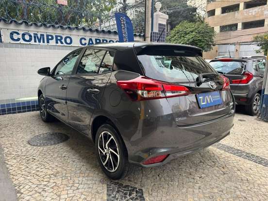 TOYOTA-YARIS-1.5 16V FLEX XLS MULTIDRIVE TOYOTA-YARIS-2024