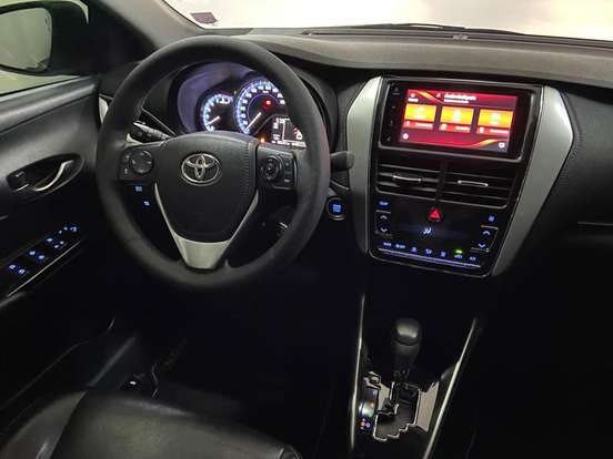 TOYOTA-YARIS-1.5 16V FLEX XS CONNECT MULTIDRIVE TOYOTA-YARIS-2020