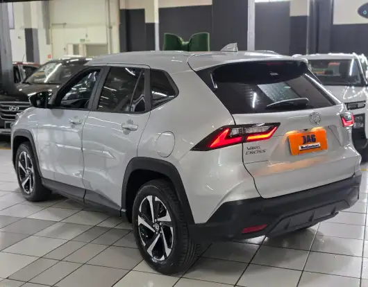 TOYOTA-YARIS CROSS-2026