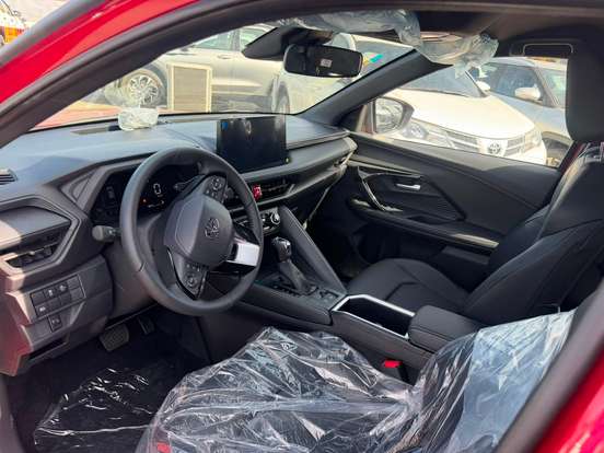 TOYOTA-YARIS CROSS-2026