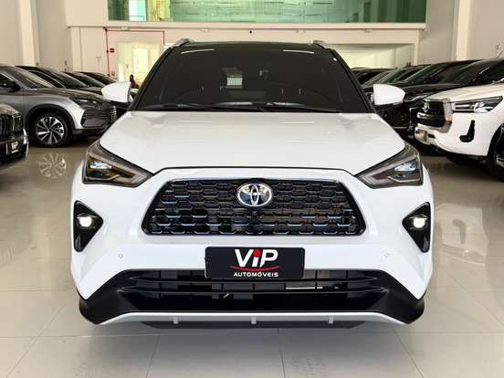 TOYOTA-YARIS CROSS-2026