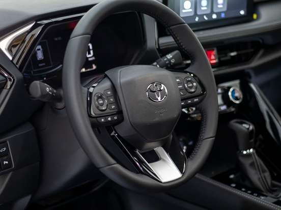 TOYOTA-YARIS CROSS-2026