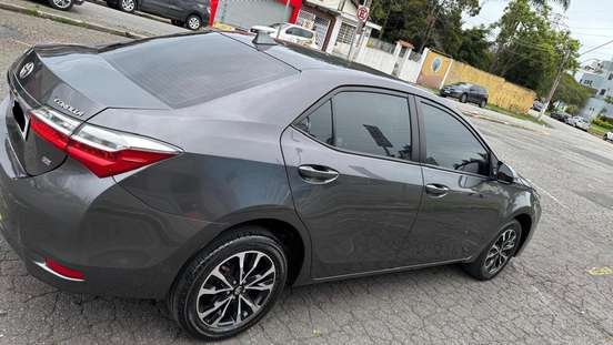 TOYOTA-COROLLA-2017