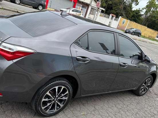 TOYOTA-COROLLA-1.8 GLI 16V FLEX 4P AUTOMÁTICO TOYOTA-COROLLA-2017