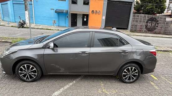 TOYOTA-COROLLA-2017