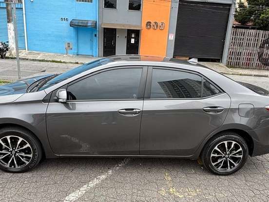 TOYOTA-COROLLA-1.8 GLI 16V FLEX 4P AUTOMÁTICO TOYOTA-COROLLA-2017