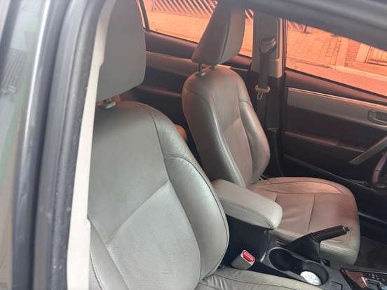 TOYOTA-COROLLA-2016