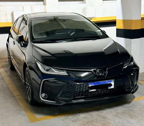 TOYOTA-COROLLA-2024