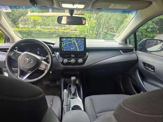 TOYOTA-COROLLA-2025