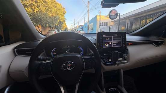 TOYOTA-COROLLA CROSS-2021
