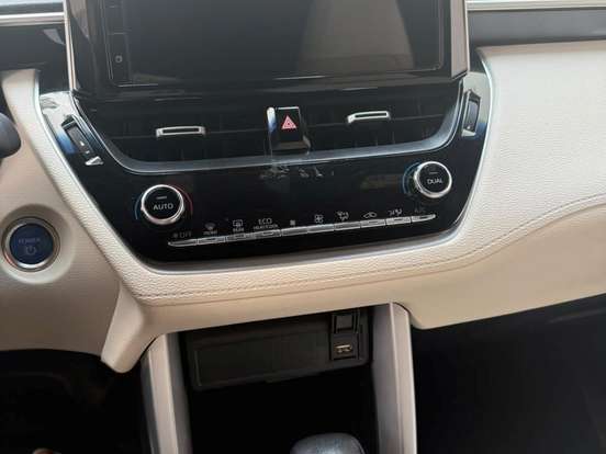 TOYOTA-COROLLA CROSS-1.8 VVT-I HYBRID FLEX XRX CVT TOYOTA-COROLLA CROSS-2023