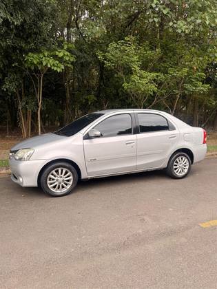 TOYOTA ETIOS 1.5 XLS SEDAN 16V FLEX 4P MANUAL