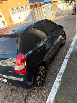 TOYOTA-ETIOS-2016