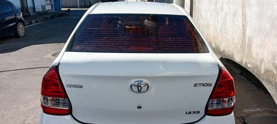 TOYOTA-ETIOS-2017