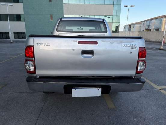 TOYOTA-HILUX-3.0 SR 4X4 CD 16V TURBO INTERCOOLER DIESEL 4P AUTOMÁTICO TOYOTA-HILUX-2012