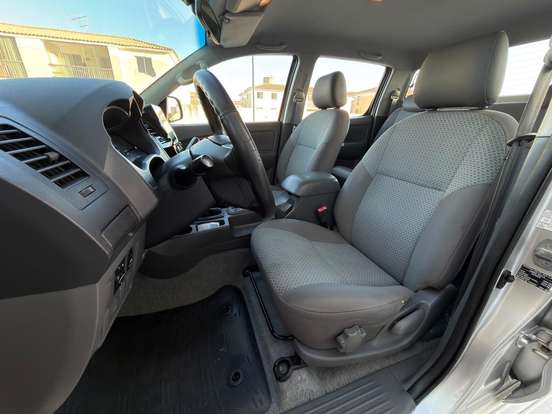 TOYOTA-HILUX-2012