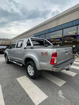 TOYOTA-HILUX-2014