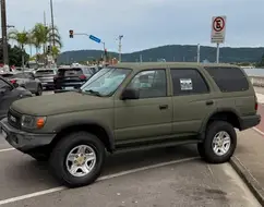 TOYOTA HILUX SW4 3.0 4X4 8V TURBO DIESEL 4P MANUAL TOYOTA HILUX SW4 3.0 4X4 8V TURBO DIESEL 4P MANUAL