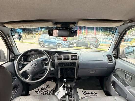 TOYOTA-HILUX SW4-3.0 4X4 8V TURBO DIESEL 4P MANUAL TOYOTA-HILUX SW4-1998