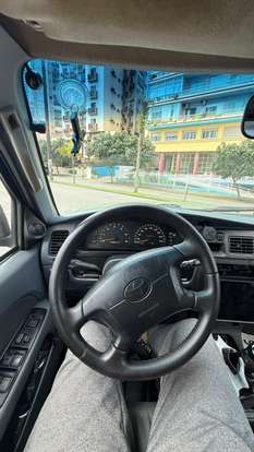 TOYOTA-HILUX SW4-1998