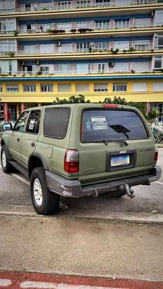 TOYOTA-HILUX SW4-1998