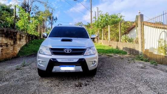 TOYOTA-HILUX SW4-2007