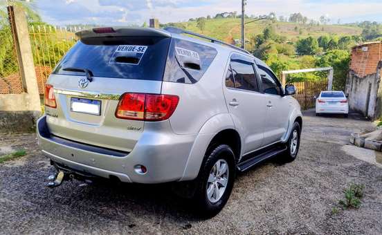 TOYOTA-HILUX SW4-2007