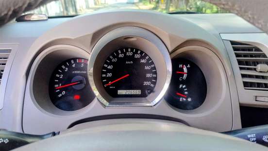 TOYOTA-HILUX SW4-2007