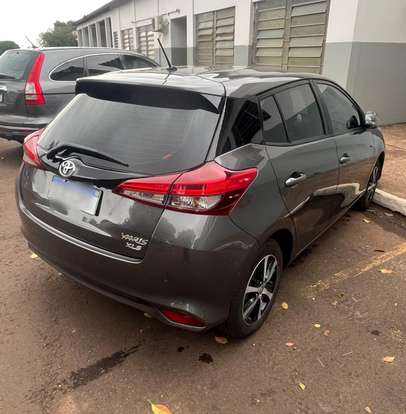 TOYOTA-YARIS-2021