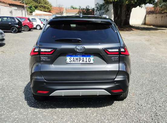 TOYOTA-YARIS CROSS-2026