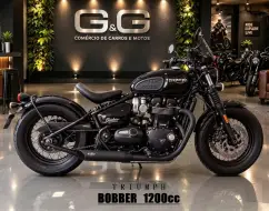 TRIUMPH BONNEVILLE BOBBER 1200 TRIUMPH BONNEVILLE BOBBER 1200