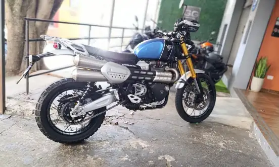 TRIUMPH-BONNEVILLE SCRAMBLER 1200 XE-2019