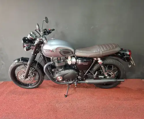 TRIUMPH-BONNEVILLE T120 BLACK 1200 TRIUMPH-BONNEVILLE T120 BLACK 1200-2024