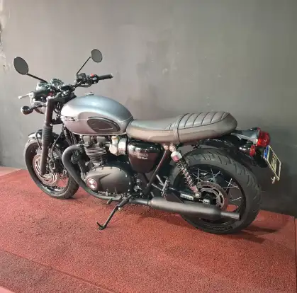 TRIUMPH-BONNEVILLE T120 BLACK 1200 TRIUMPH-BONNEVILLE T120 BLACK 1200-2024