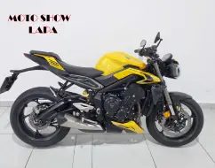 TRIUMPH STREET TRIPLE 765 RS TRIUMPH STREET TRIPLE 765 RS