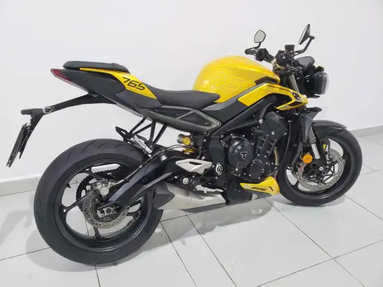 TRIUMPH-STREET TRIPLE 765 RS TRIUMPH-STREET TRIPLE 765 RS-2024